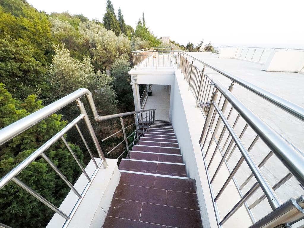 Apartment Superseaview سوتوموري الغرفة الصورة