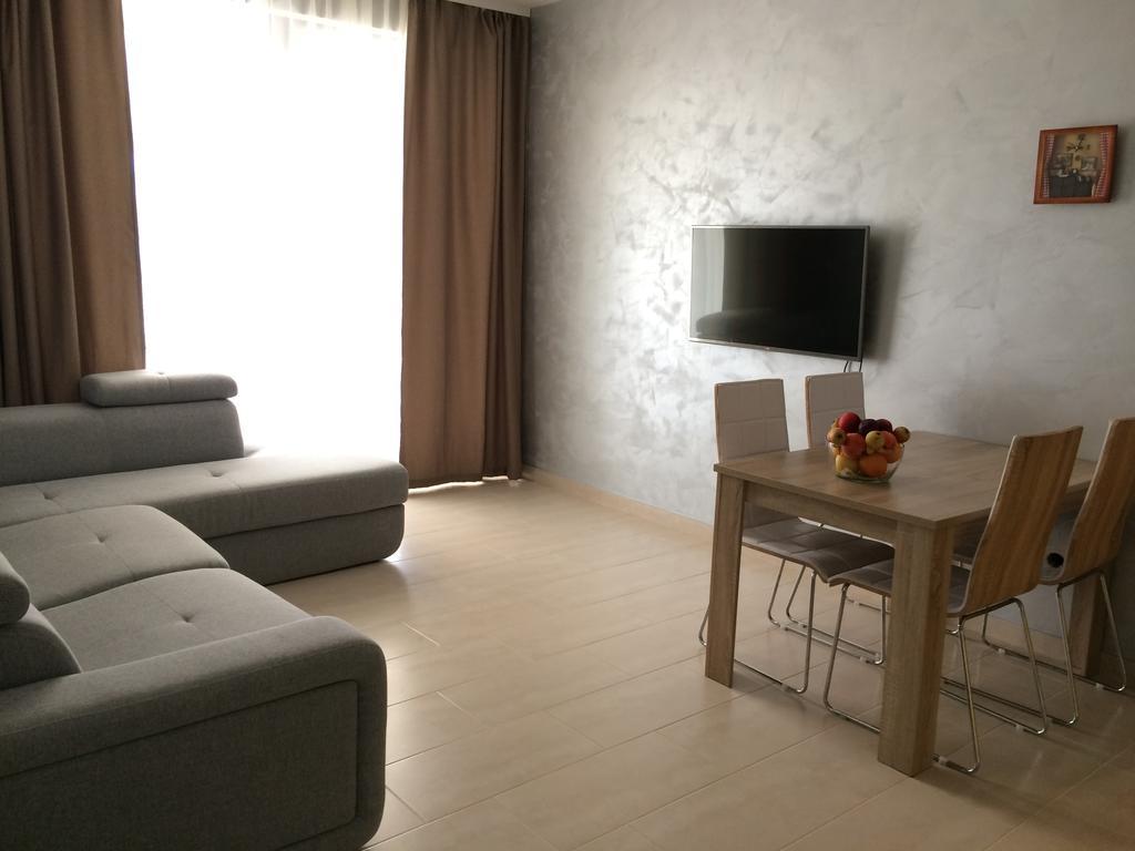 Apartment Superseaview سوتوموري الغرفة الصورة