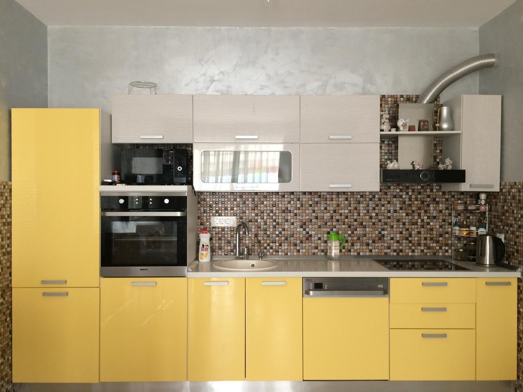 Apartment Superseaview سوتوموري الغرفة الصورة